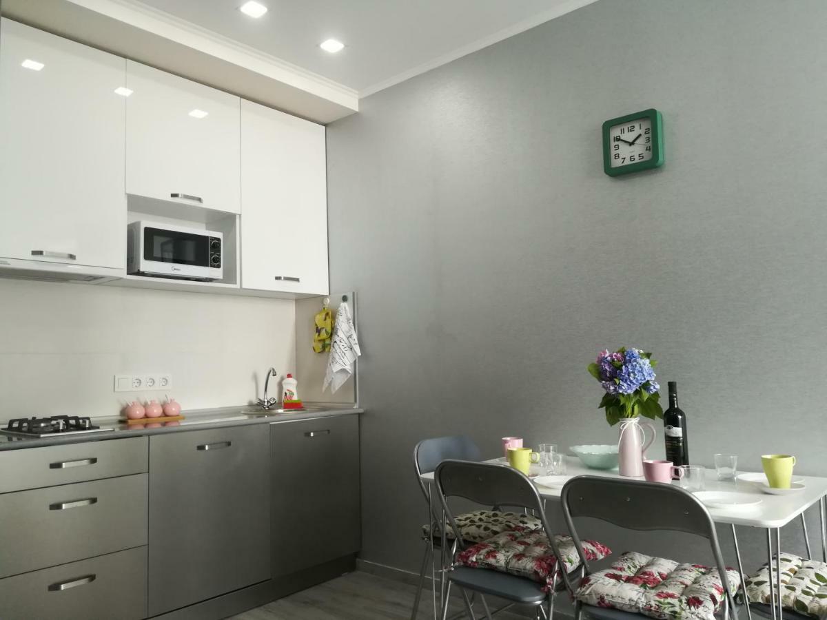 Apartament In Real Pealce In 巴统 外观 照片